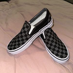 Brand new women’s vans! Never been worn!